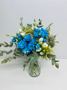 Ramo de flores en tonos azules